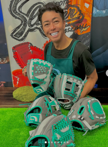 🆕『鉄人®︎限定グラブ　+J』⚾